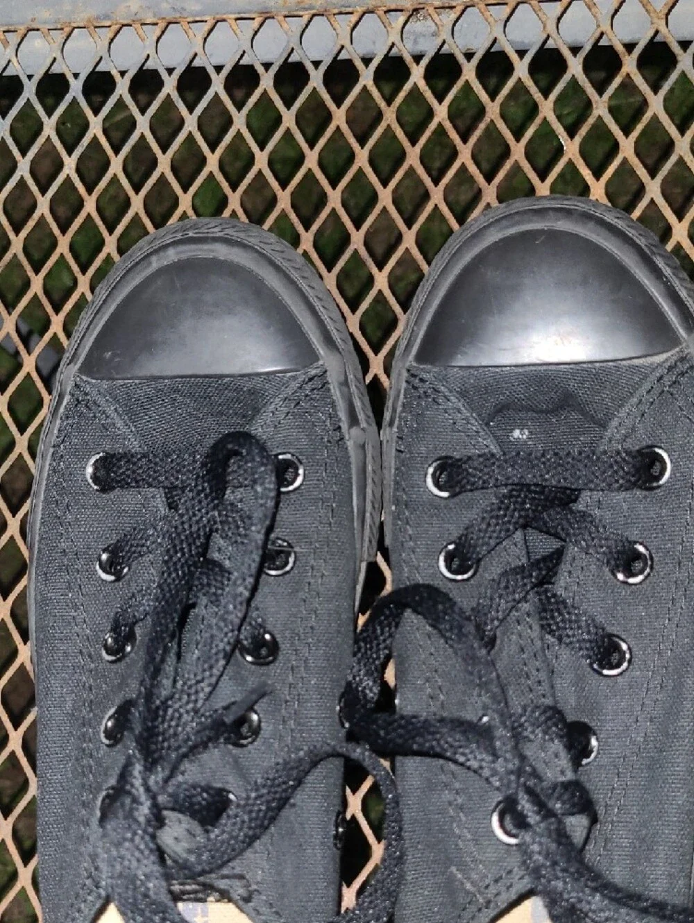 Converse Kids Black Low-Top Canvas Sneakers Size 1